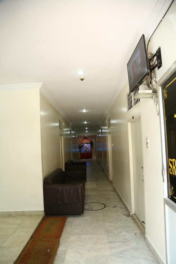 Sri Sai Krishna Deluxe Lodge Hyderabad Ngoại thất bức ảnh